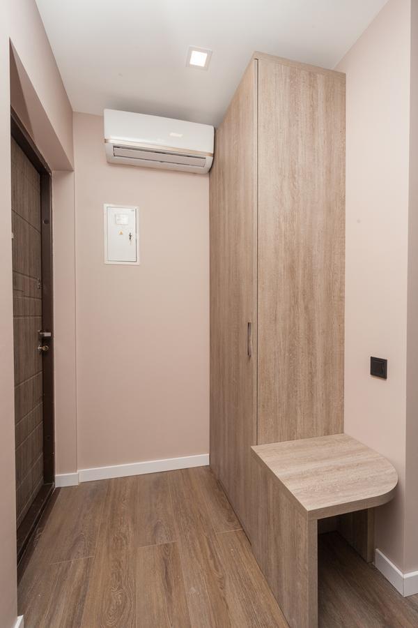 New Vip Aparts Deribasovskaia Odesa Exterior photo